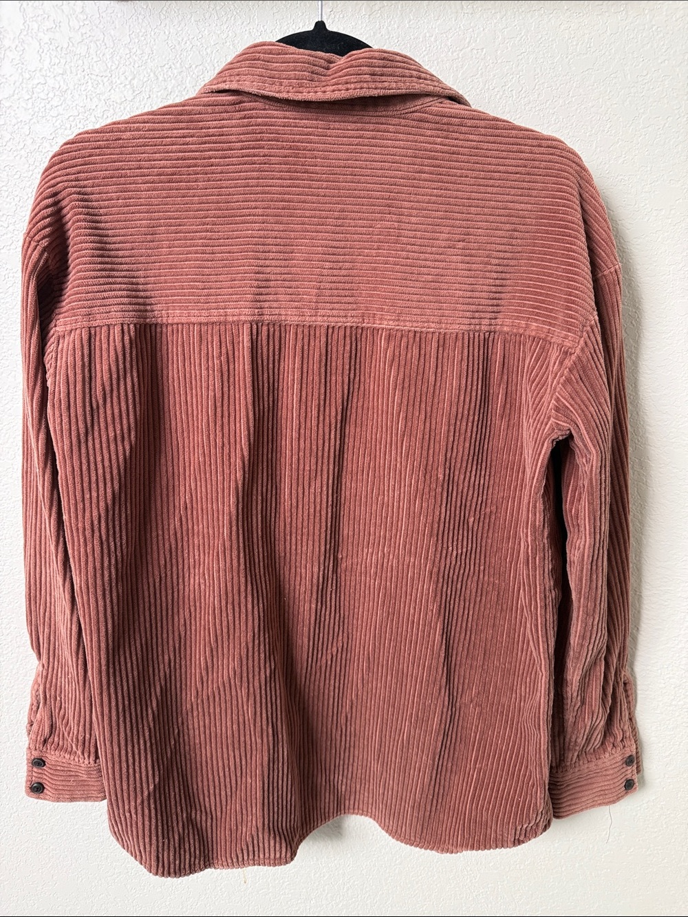 Wild Fable Corduroy Button Down size M - Picture 2 of 3